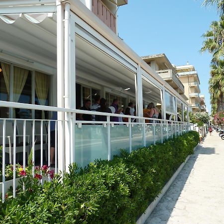 Albergo Girasole Frontemare San Benedetto del Tronto Luaran gambar